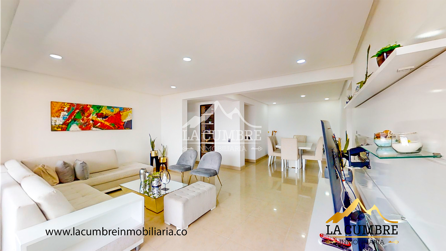 Apartamento de 4 alcobas en arriendo en La Florida, Medellín, 240 m² · foto 2 de 15