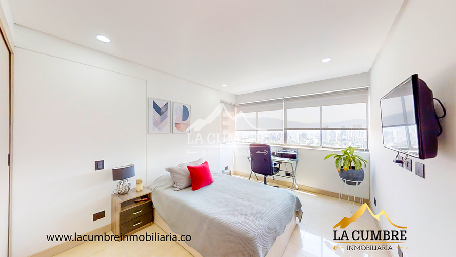 Apartamento de 4 alcobas en arriendo en La Florida, Medellín, 240 m² · foto 9 de 15