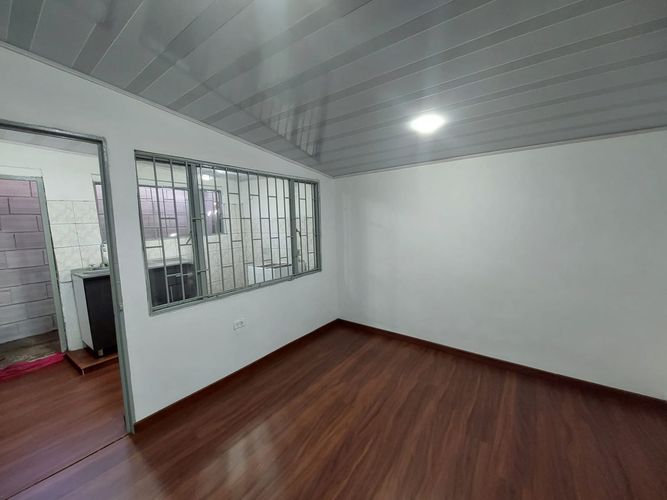 Casa de 3 alcobas en venta en Santa Helenita, Bogotá, 130 m² · foto 7 de 24