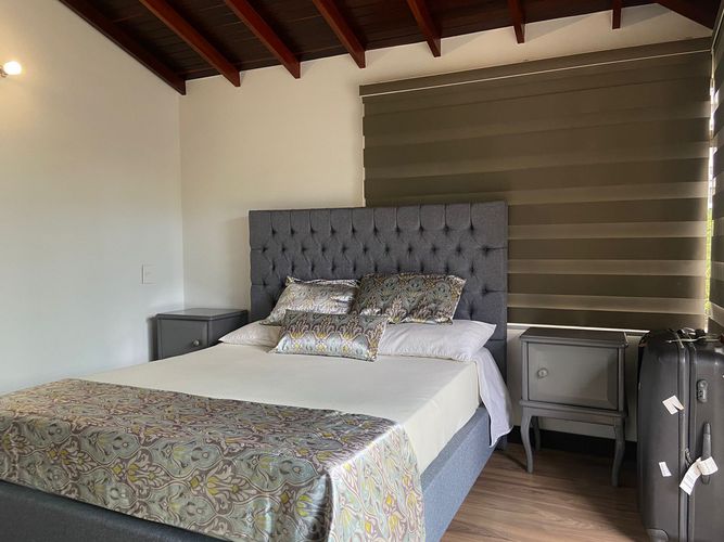 Casa de 3 alcobas en venta en Aves Maria, Sabaneta, 350 m² · foto 16 de 20