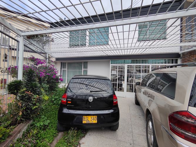 Casa de 8 alcobas en venta en Nicolas De Federman, Bogotá, 393 m² · foto 23 de 23