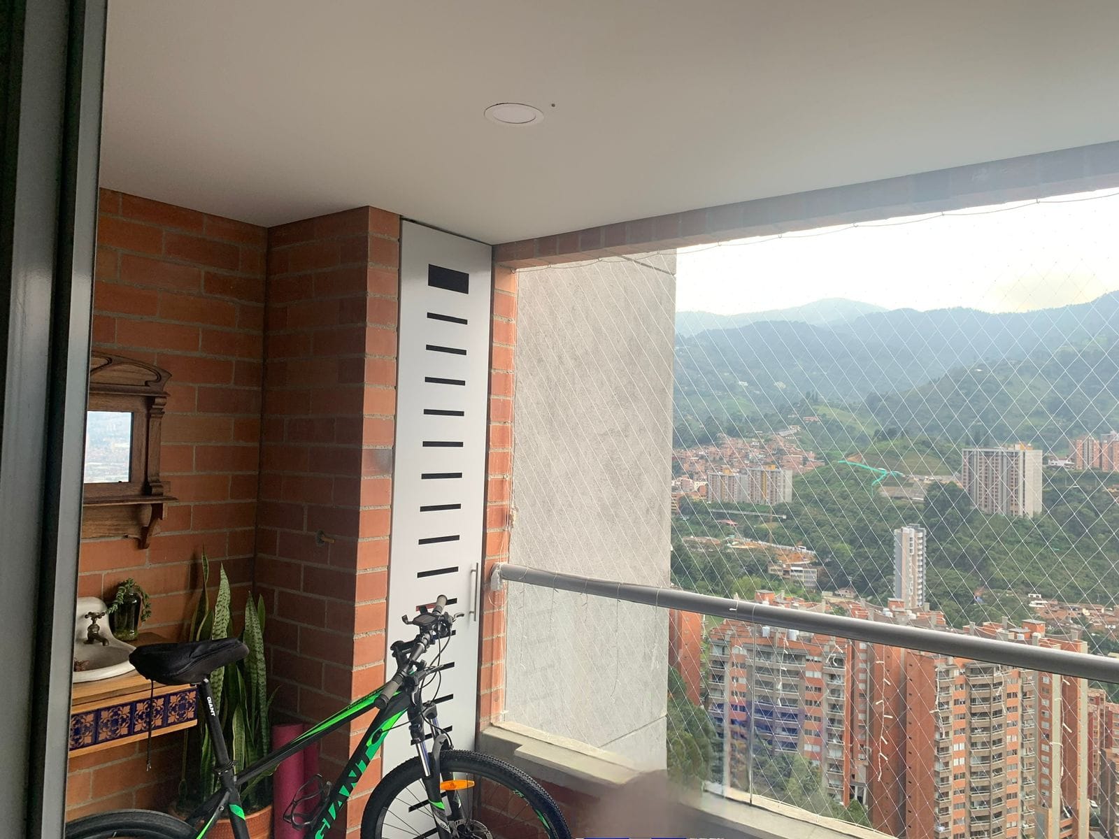 Apartamento en venta en Loma De Las Brujas, Envigado · foto 6 de 7