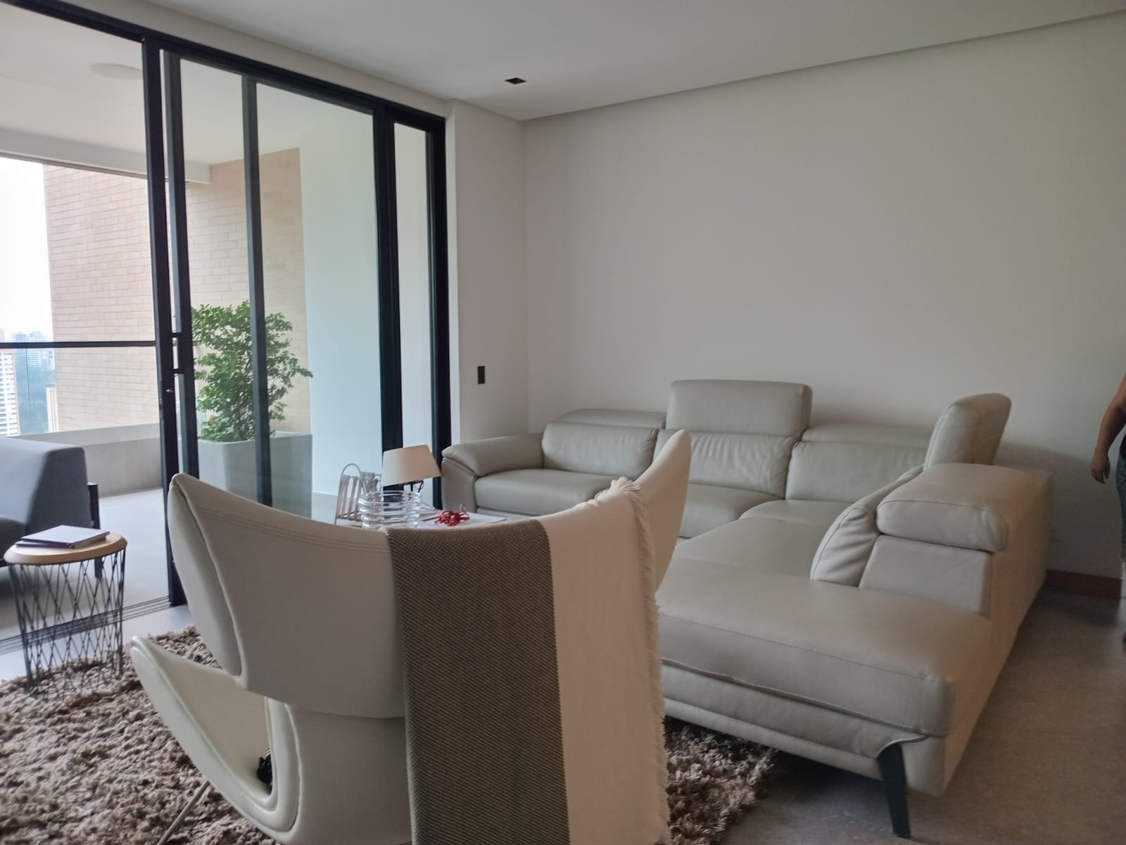 Apartamento en arriendo en La Calera, Medellín · foto 3 de 18