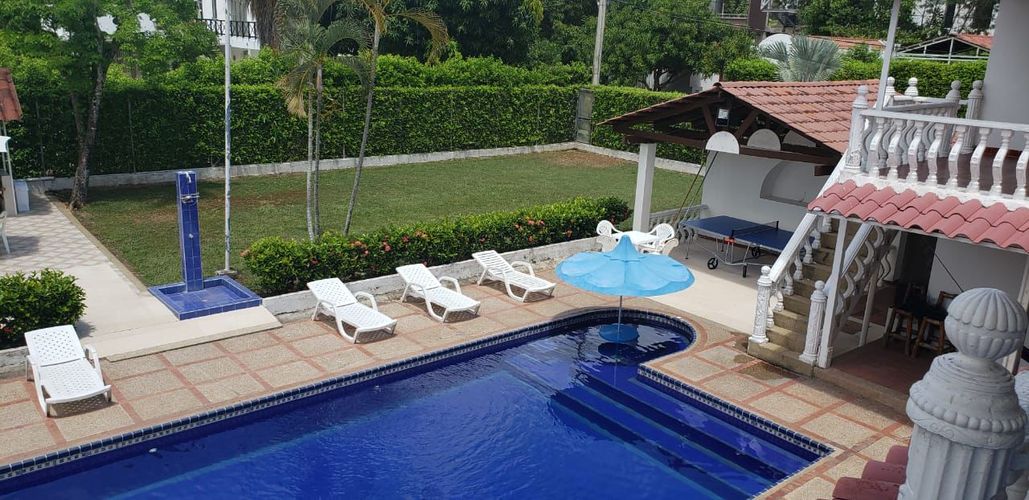 Casa de 5 alcobas en venta en Ricaurte, 350 m² · foto 7 de 14