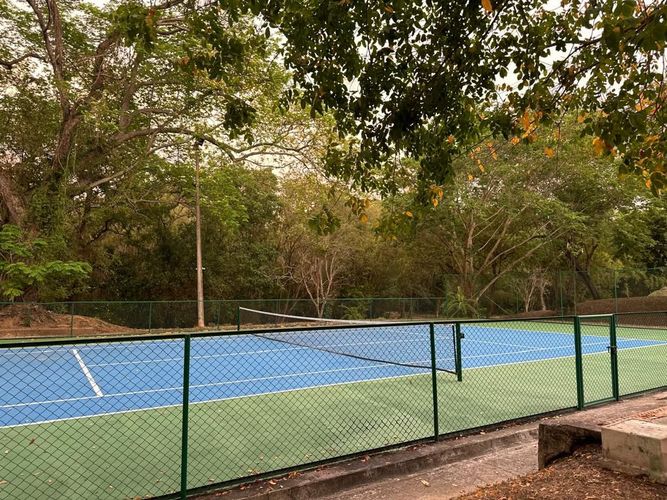 Casa de 5 alcobas en venta en Ricaurte, 350 m² · foto 9 de 14