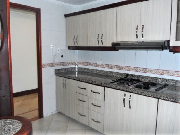 Apartamento en arriendo en Vizcaya, Medellín · foto 3 de 13