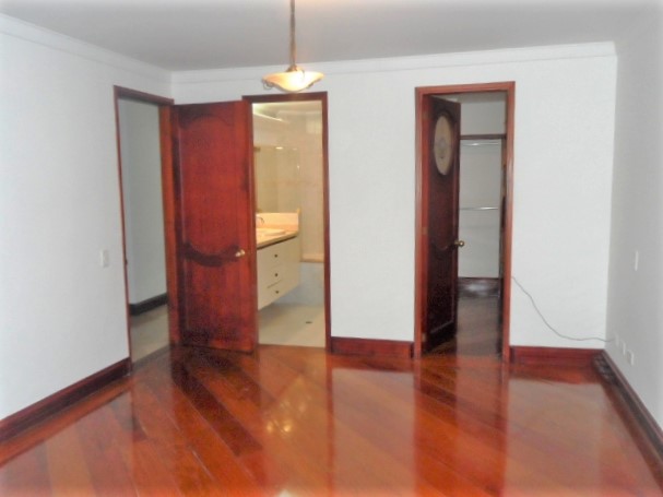 Apartamento en arriendo en Vizcaya, Medellín · foto 10 de 13