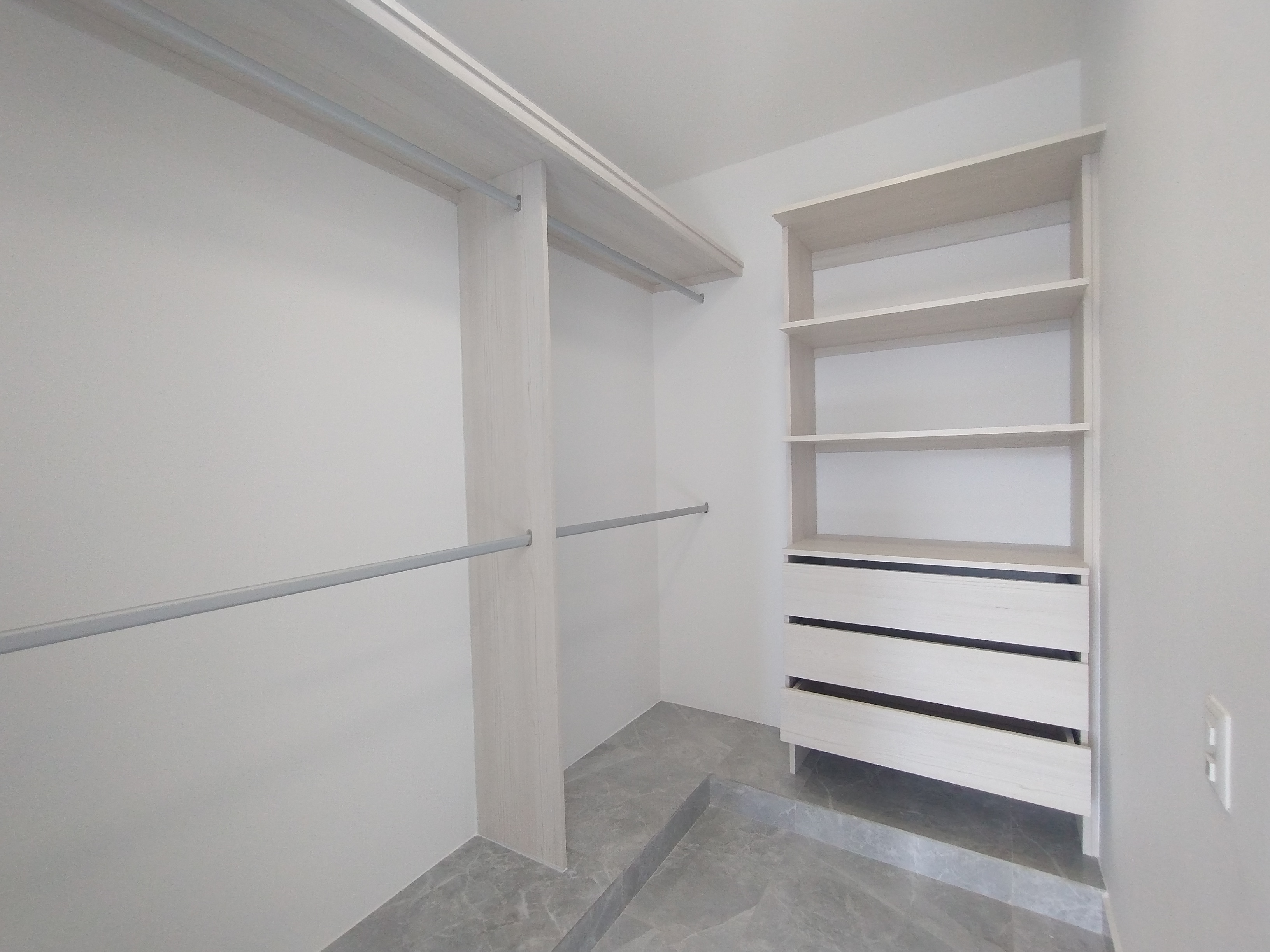 Apartamento en venta en Cr.La Castellana, Barranquilla · foto 12 de 16