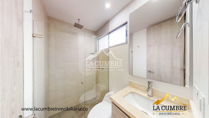 Apartamento en arriendo en Loma Del Chocho, Envigado · foto 8 de 13