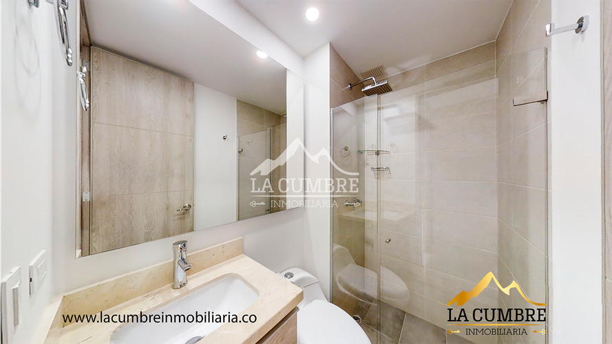 Apartamento en arriendo en Loma Del Chocho, Envigado · foto 10 de 13
