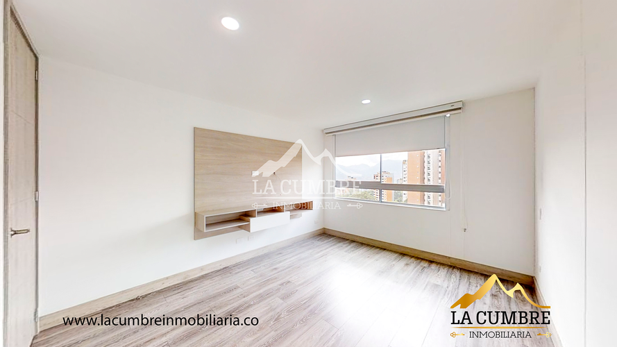 Apartamento en arriendo en Loma Del Chocho, Envigado · foto 11 de 13