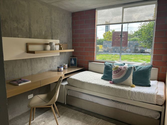 Apartamento de 2 alcobas en venta en La Estancia, Madrid, 52 m² · foto 10 de 11