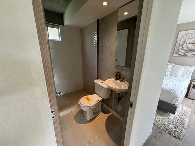 Apartamento de 2 alcobas en venta en La Estancia, Madrid, 52 m² · foto 4 de 11