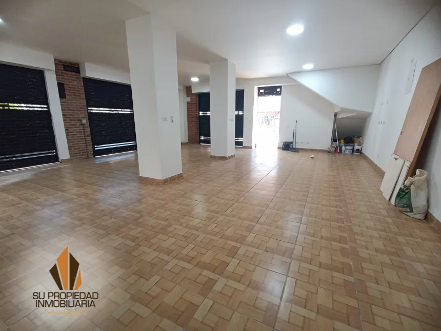 Local en  Arriendo en Laureles, Medellín - Imagen 1