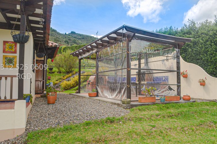 Casa de 5 alcobas en venta en Centro, Sopó · foto 8 de 24