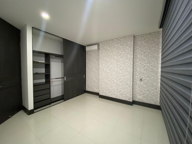 Apartamento de 4 alcobas en venta en Bellavista, Cali, 174 m² · foto 5 de 24