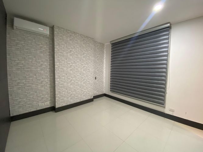 Apartamento de 4 alcobas en venta en Bellavista, Cali, 174 m² · foto 6 de 24