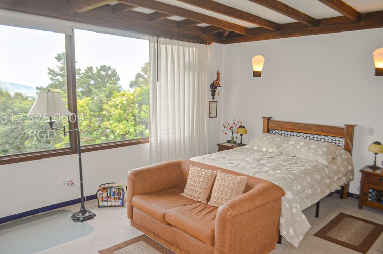 Casa de 5 alcobas en venta en Centro, Sopó · foto 22 de 24