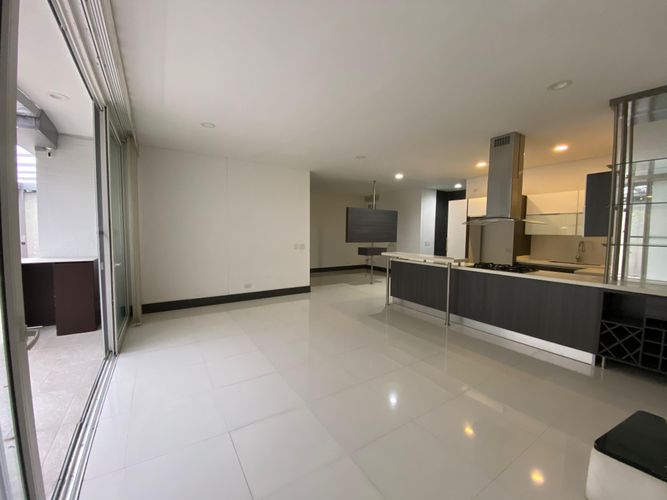 Apartamento de 4 alcobas en venta en Bellavista, Cali, 174 m² · foto 14 de 24