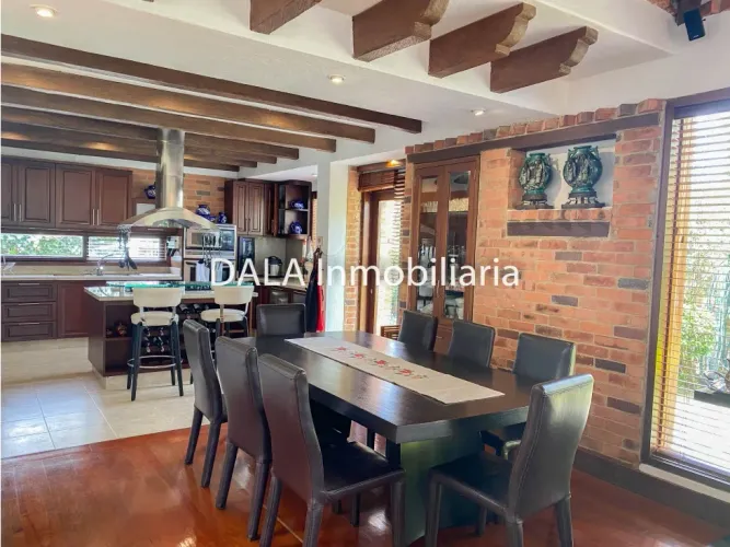 Casa de 3 alcobas en venta en Vereda La Balsa, Chía, 336 m² · foto 3 de 24