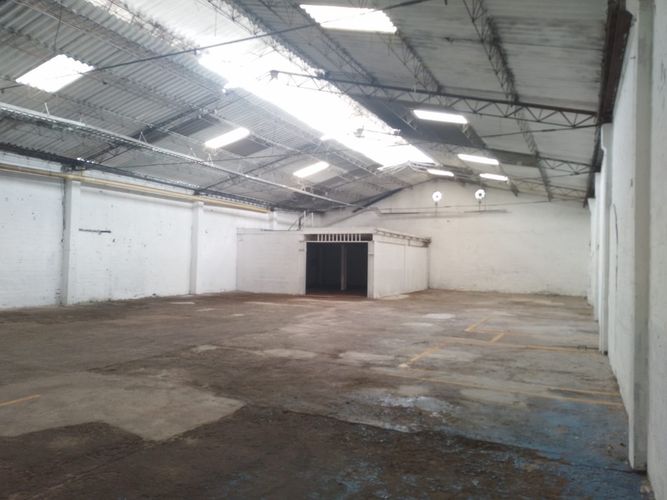 Bodega en arriendo en El Poblado, Medellín, 768 m² · foto 7 de 19