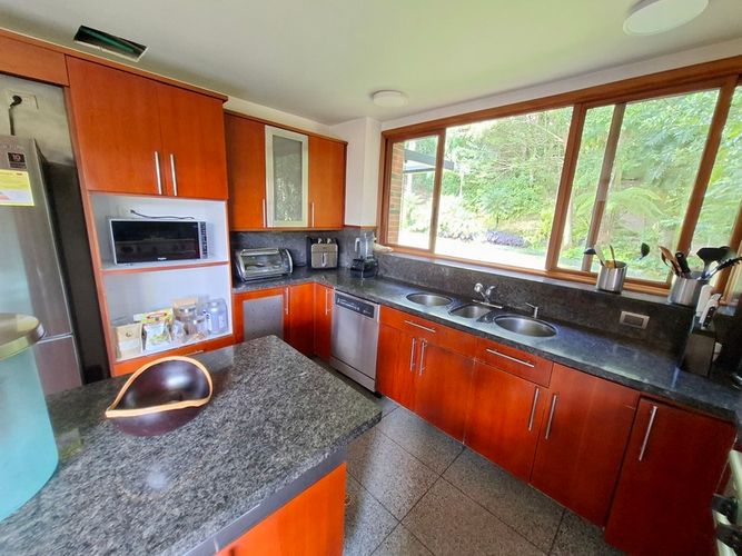 Casa de 3 alcobas en venta en Altos Del Poblado, Medellín, 523 m² · foto 17 de 24