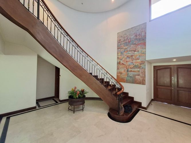 Casa de 3 alcobas en venta en Altos Del Poblado, Medellín, 523 m² · foto 23 de 24