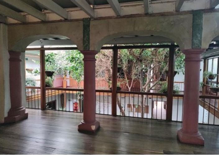 Casa en venta en La Candelaria, Bogotá · foto 2 de 13