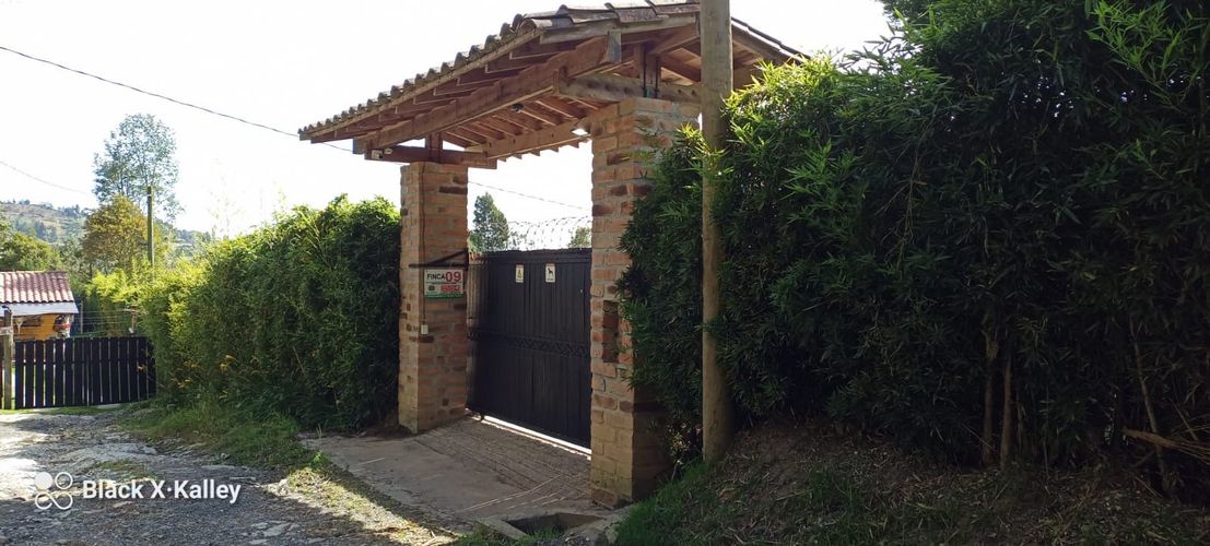 Finca en venta en El Salado, Guarne, 6400 m² · foto 2 de 20