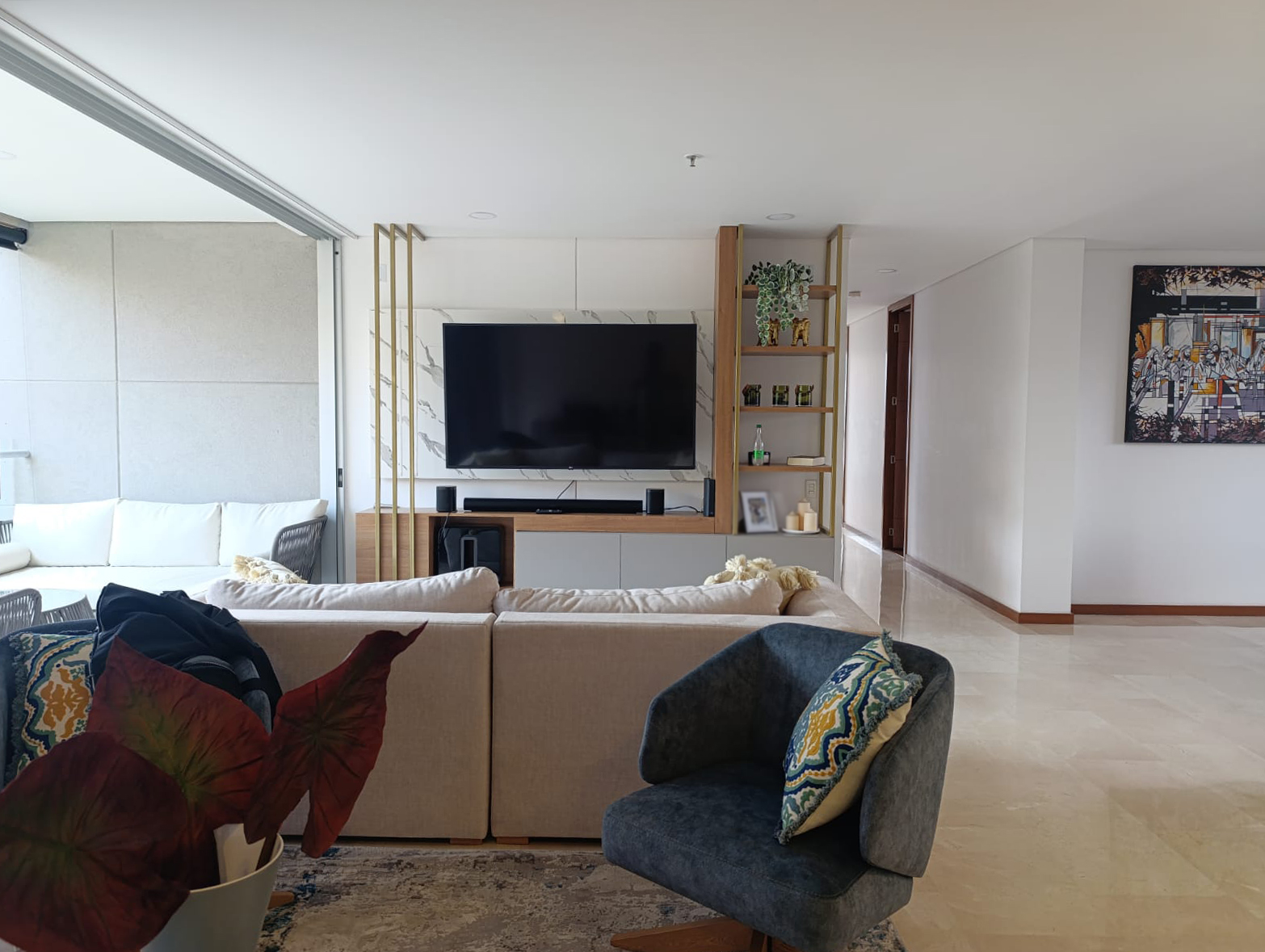 Apartamento en arriendo en El Tesoro, Medellín · foto 7 de 19