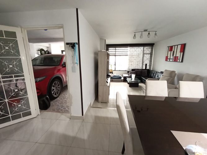 Casa de 4 alcobas en venta en Villa Luz, Bogotá, 350 m² · foto 19 de 24