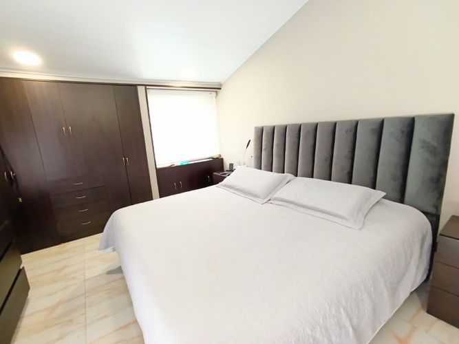 Casa de 4 alcobas en venta en Villa Luz, Bogotá, 350 m² · foto 9 de 24