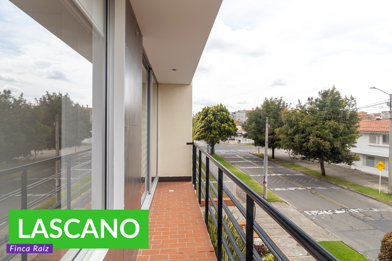 Apartamento en arriendo en Cedritos, Bogotá · foto 6 de 11