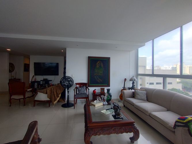Apartamento de 3 alcobas en venta en Altos Del Prado, Barranquilla, 142 m² · foto 2 de 15