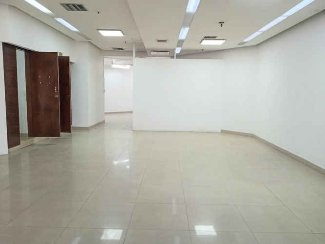 Local en arriendo en Jesus Nazareno, Medellín, 110 m² · foto 5 de 8