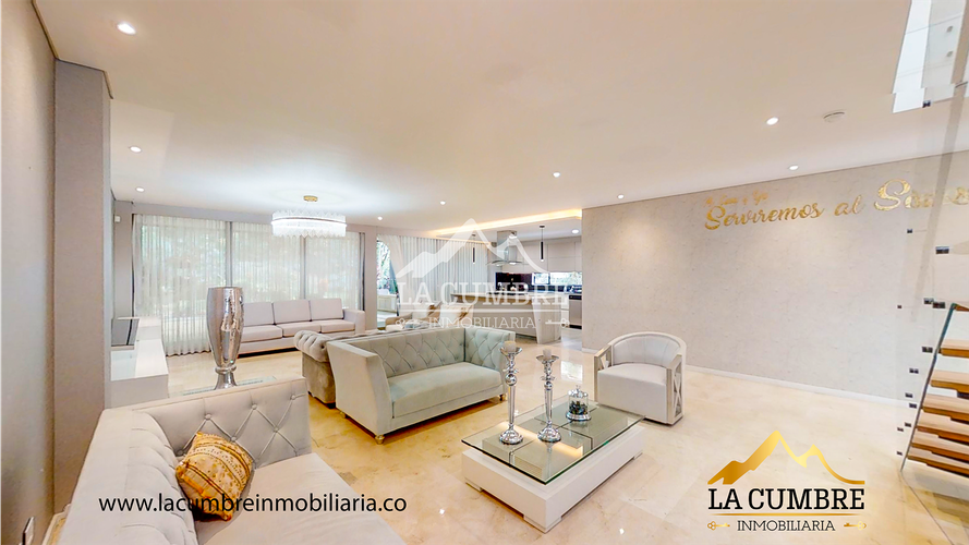 Casa de 3 alcobas en venta en San Lucas, Medellín, 352 m² · foto 3 de 20