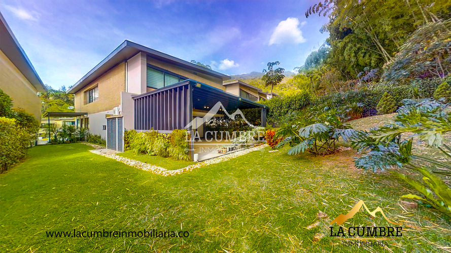 Casa de 3 alcobas en venta en San Lucas, Medellín, 352 m² · foto 8 de 20