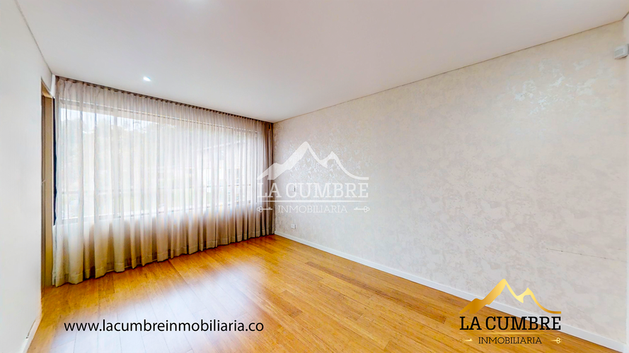 Casa de 3 alcobas en venta en San Lucas, Medellín, 352 m² · foto 19 de 20