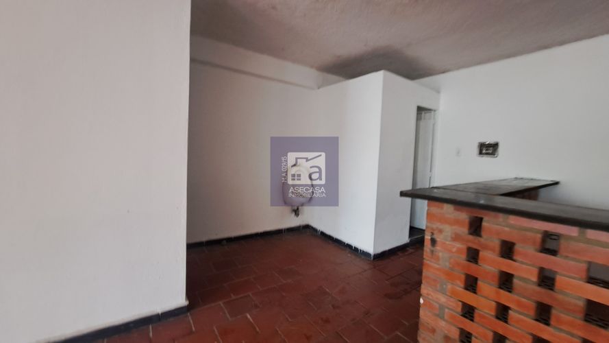 Local en arriendo en El Palenque, Girón, 57 m² · foto 3 de 9