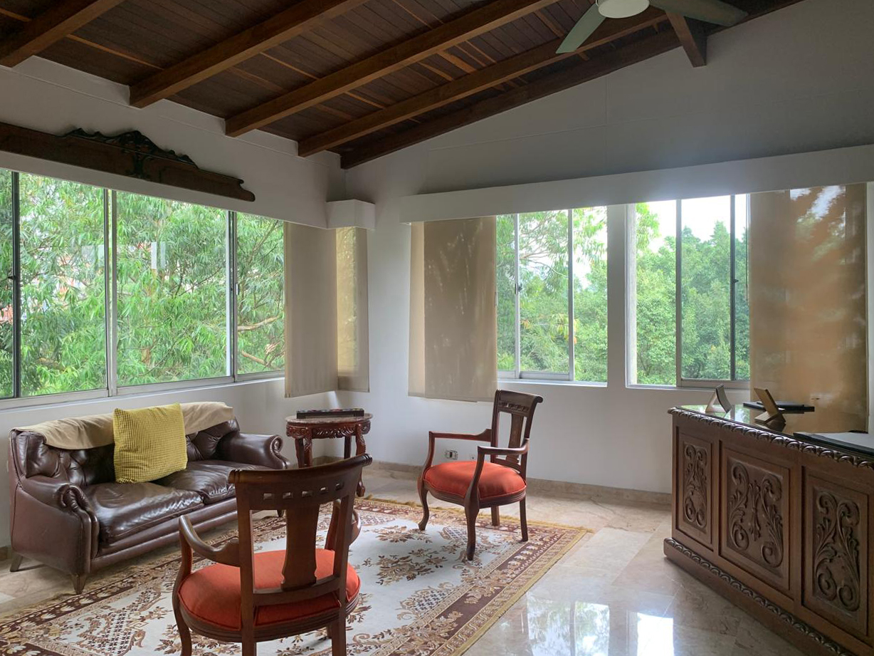 Apartamento en arriendo en Loma De Los Gonzalez, Medellín · foto 5 de 15