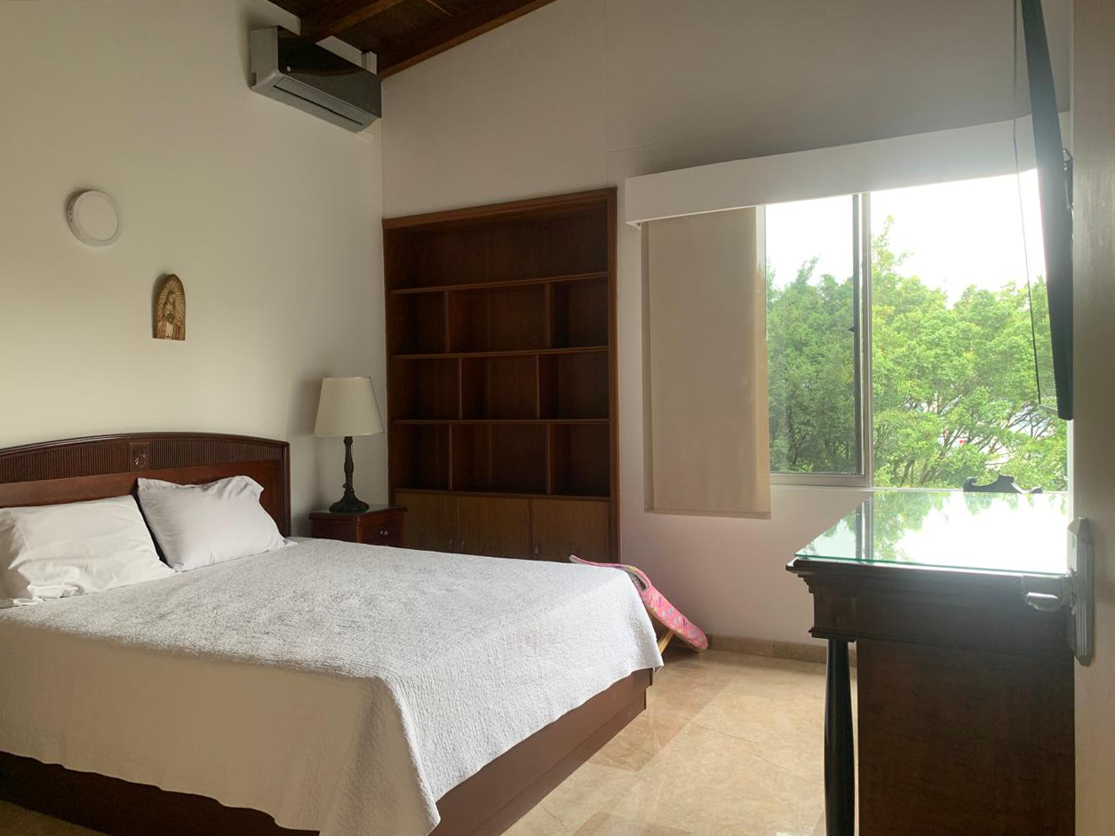 Apartamento en arriendo en Loma De Los Gonzalez, Medellín · foto 13 de 15