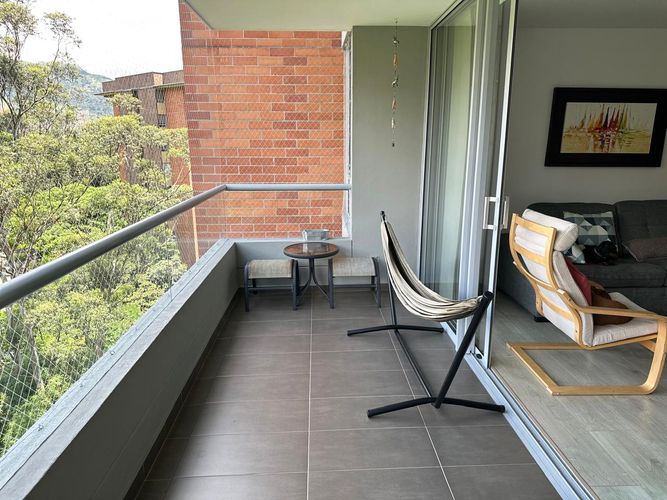Apartamento de 3 alcobas en arriendo en Cumbres, Envigado, 140 m² · foto 11 de 12