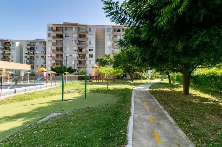 Apartamento de 2 alcobas en venta en Ricaurte, 58 m² · foto 16 de 18