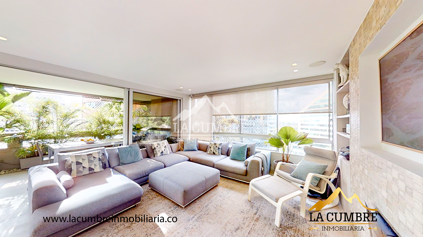 Apartamento en arriendo en Milla De Oro, Medellín · foto 2 de 17