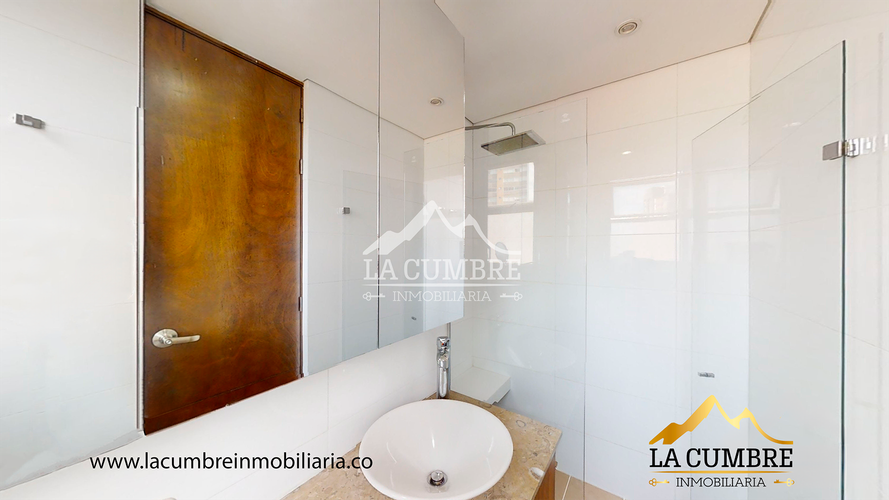 Apartamento de 3 alcobas en arriendo en Santa Maria De Los Angeles, Medellín, 120 m² · foto 8 de 14