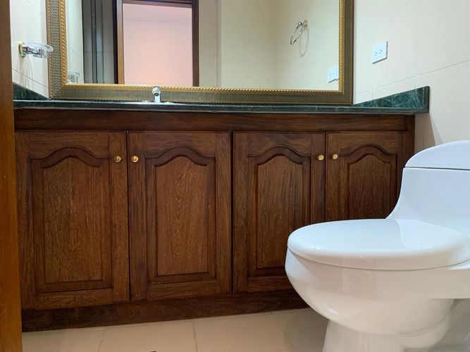 Apartamento de 4 alcobas en arriendo en El Poblado, Medellín, 280 m² · foto 14 de 19