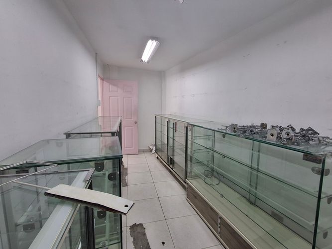 Local en arriendo en Cristo Rey, Medellín, 262 m² · foto 14 de 15
