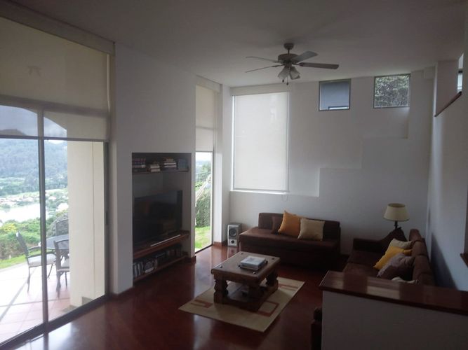 Casa de 4 alcobas en venta en Aposentos, Sopó, 400 m² · foto 3 de 20