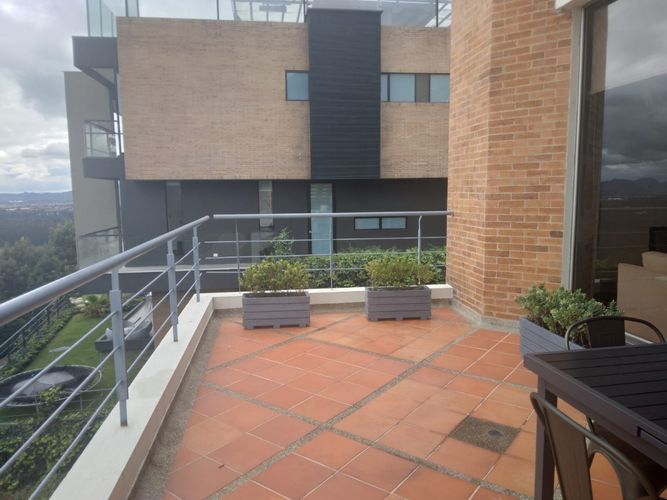 Casa de 4 alcobas en venta en Aposentos, Sopó, 400 m² · foto 7 de 20