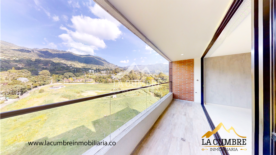 Apartamento de 3 alcobas en arriendo en Loma De Las Brujas, Envigado, 135 m² · foto 5 de 16